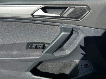 Volkswagen Tiguan - 8