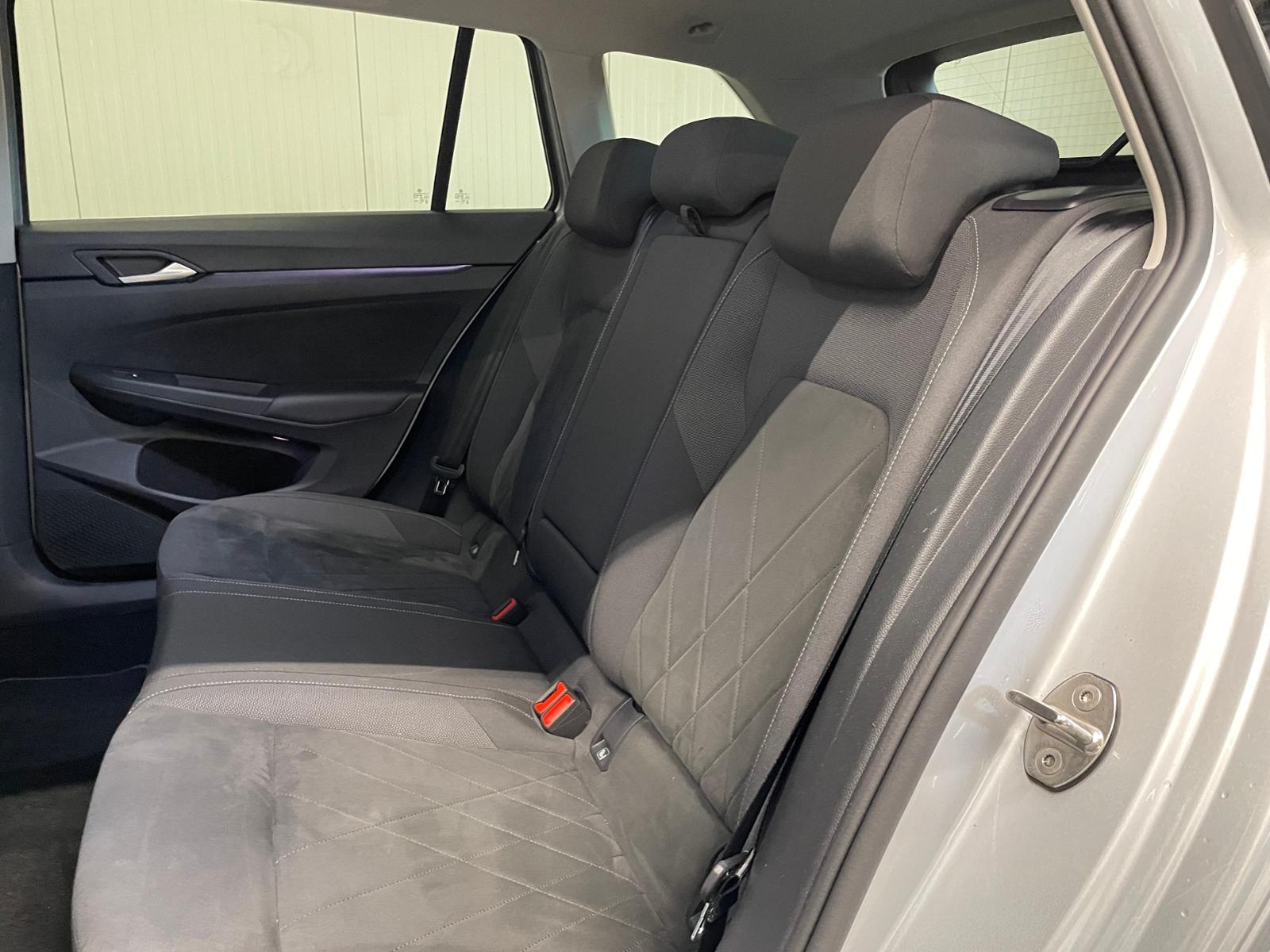 Volkswagen Golf VIII Variant Style 2.0 TDI DSG LED NAVI, миниатюра 19