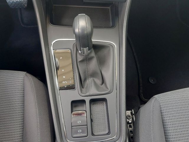 Leon Style 1,0 TSI DSG *LED+TEMPOMAT+PDC+SHZ+MFL