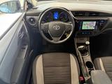 Toyota Auris Touring Sports Edition-S Tempomat Kamera - Toyota Auris: Edition