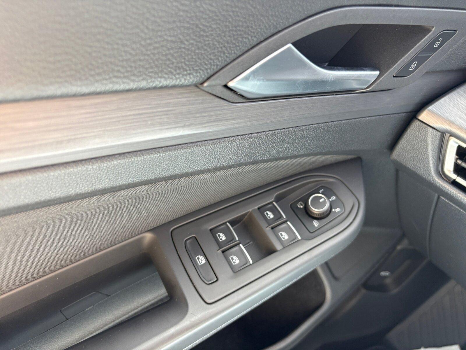 Volkswagen Golf VIII 1.5 TSI Style (EURO 6d) Navi/Klima/LED, миниатюра 12