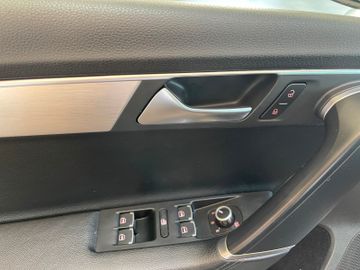 Volkswagen Passat Variant *Highline*BlueMotion*Navi*BiXenon