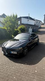 Alfa Romeo Giulia 2.2 Diesel Super Voll Austattung - Alfa Romeo Giulia in Wuppertal