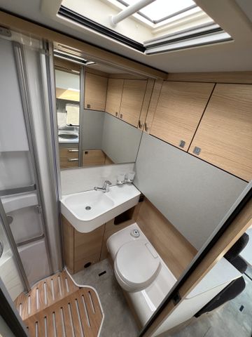 HYMER  ERIBA  HYMERCAR B-Klasse MC T BlackLine 580 sofortPremium Paket