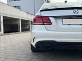 Mercedes-Benz E 500 4MATIC AVANTGARDE AVANTGARDE