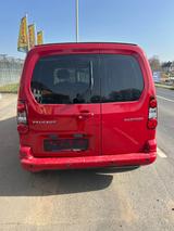 Peugeot Partner L1 Premium - rote Peugeot Partner