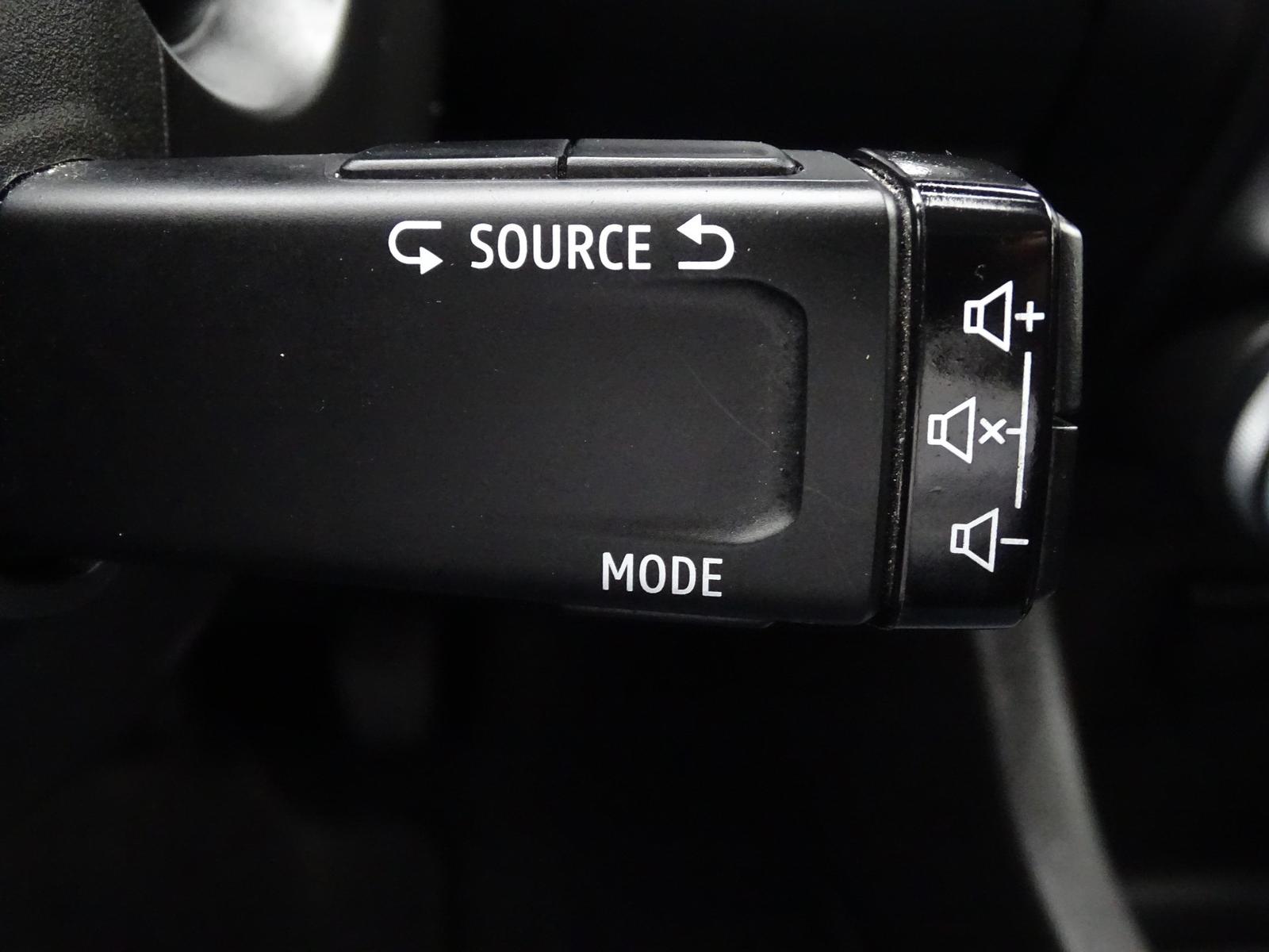Renault Clio 1.0 TCE Experience LED Standheizung Keyless, миниатюра 20