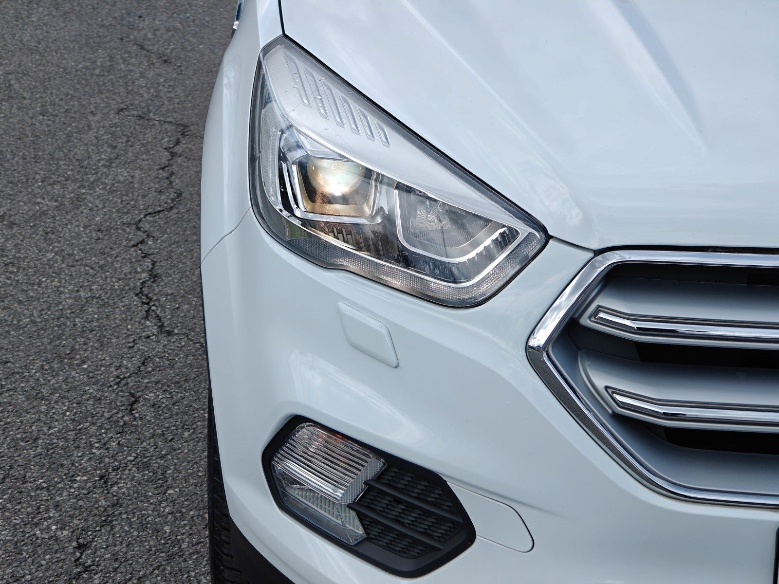 Fahrzeugabbildung Ford Kuga Cool & Connect - SHZ, LHZ, Navi, PDC, 4S -