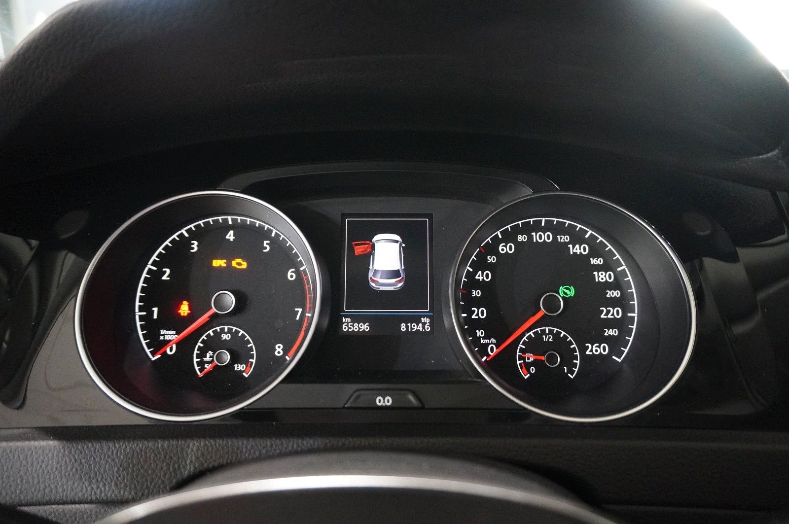 Fahrzeugabbildung Volkswagen Golf VII Lim. 1.5 TSI HIGHLINE DSG NAVI/LED/ACC