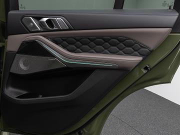 صورة مصغرة 33 لـ 2022 BMW X5 M