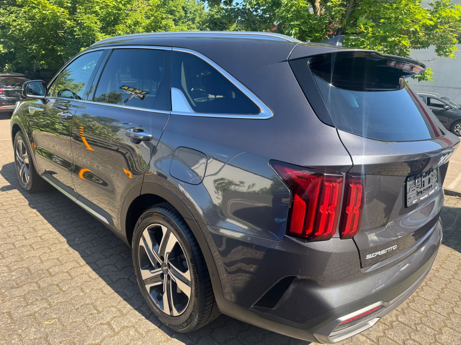 Fahrzeugabbildung Kia Sorento Platinum 4WD LED+ACC+BOSE+NAVI