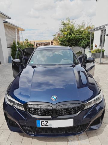 BMW M340i xDrive Auto -
