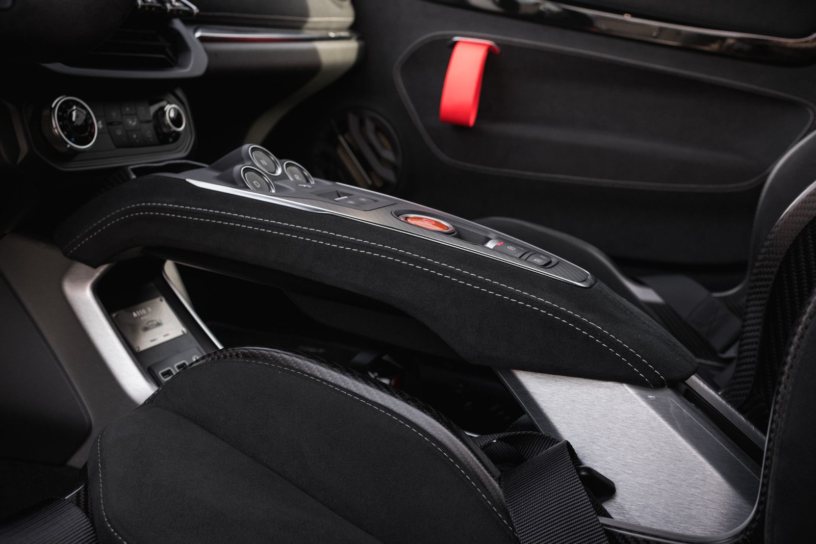 Fahrzeugabbildung Alpine A110 R Turini.1.Hand -Dt.Auto.Service neu