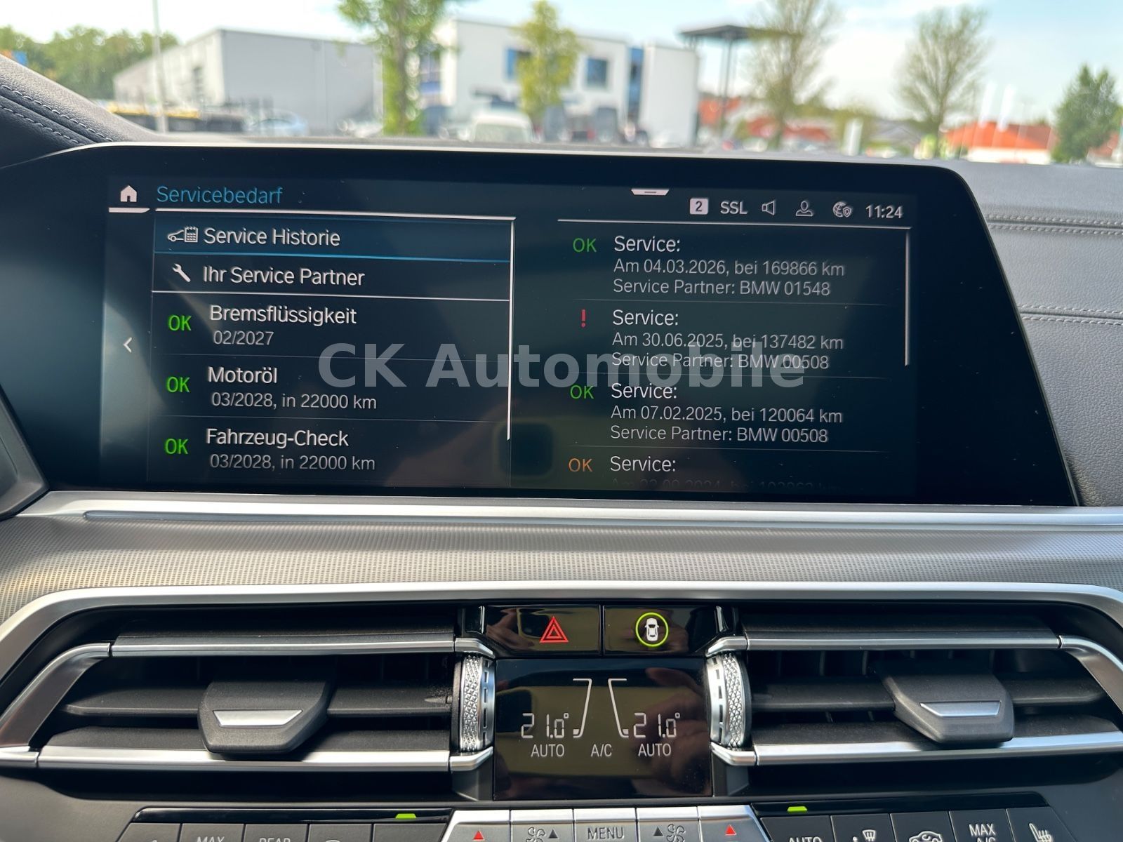 Fahrzeugabbildung BMW X5 xDrive45e M-Sport/Laser/Pano/Head-Up/360°/AHK