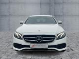 Mercedes-Benz E 200 AVANTGARDE LED+NAV+ACC+SHZ+RFK+AHK+360° - Mercedes-Benz E 200 mit Diesel-Antrieb