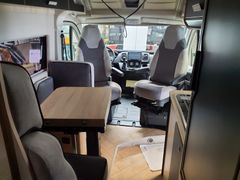 Chausson V 594 F&S Line MJ 26, Automatik