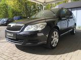 Skoda Octavia 1.4 TSI Ambiente/1.Hd/Klima/Temp/PDC/ZV - Skoda aus 2010: Kombi