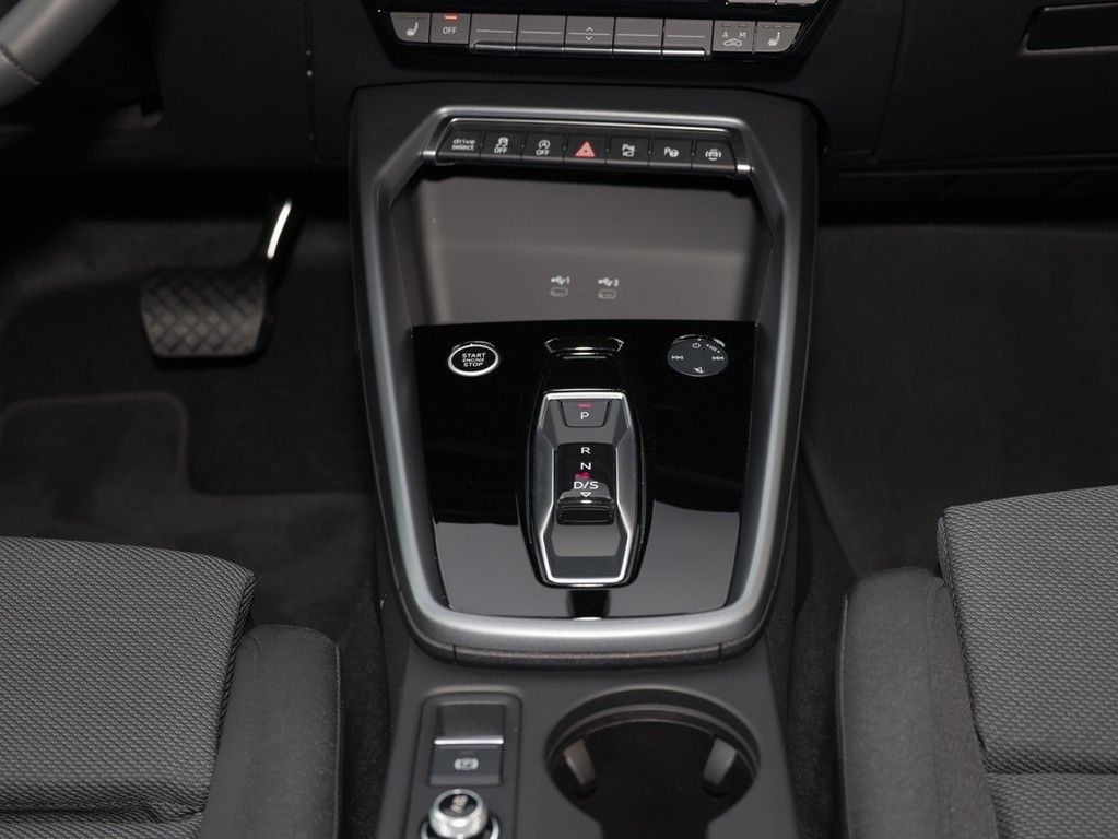 Audi A3 Sportback advanced TFSI quattro S-tronic foto 16
