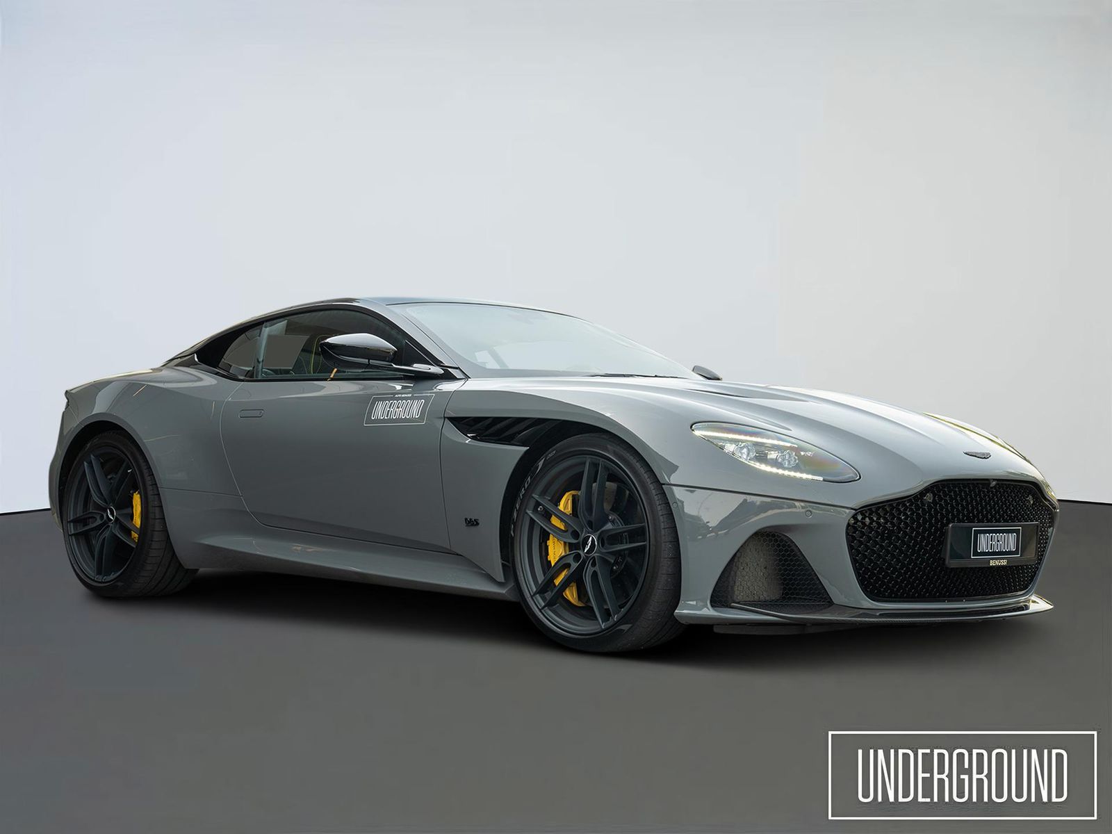 Aston Martin Superleggera 5.2 V12 imagem 3