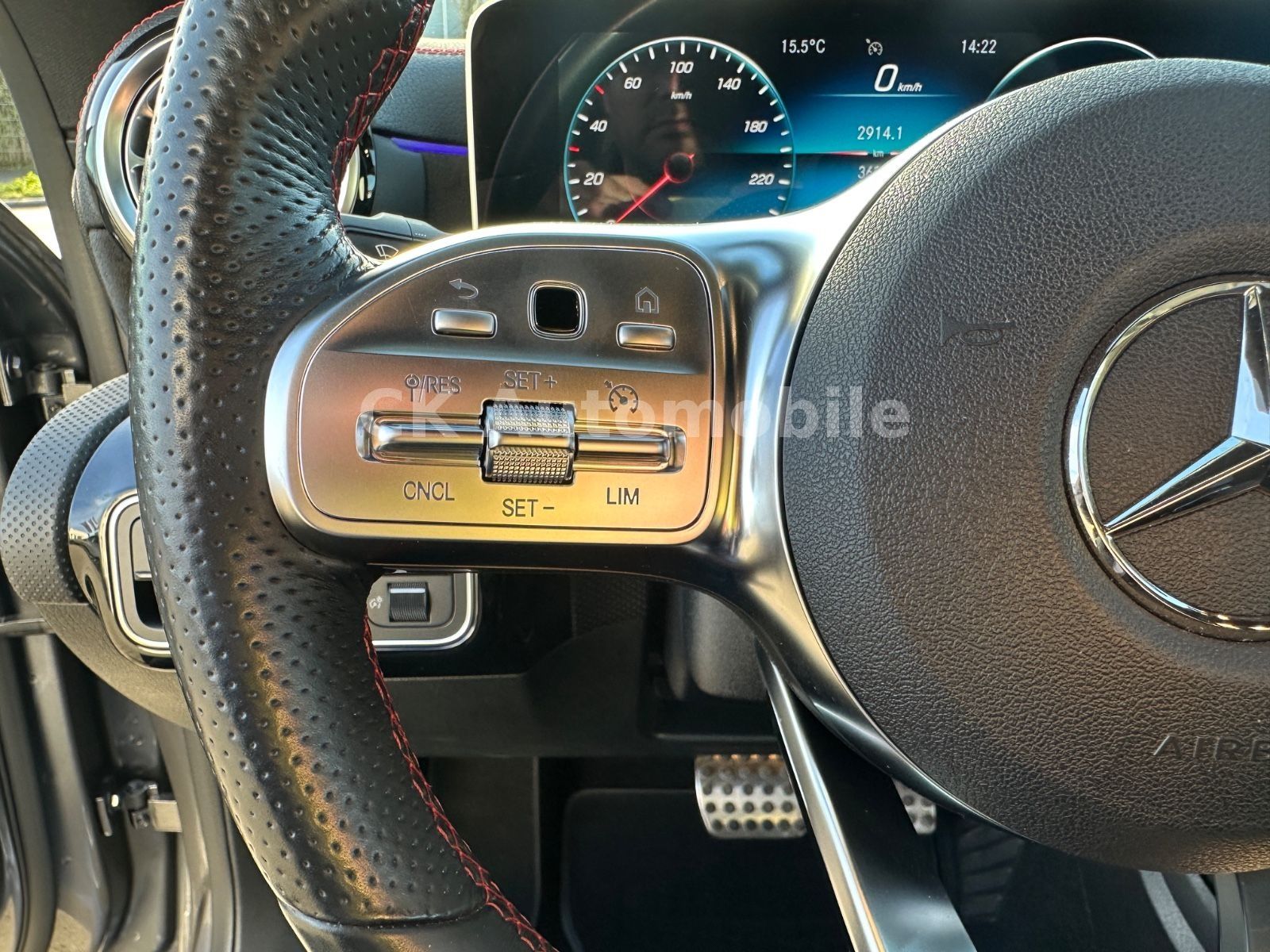 Fahrzeugabbildung Mercedes-Benz CLA 200 AMG-Line/Night-Paket/Navi/LED/AHK