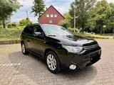 Mitsubishi Outlander 2,0 PHEV 4WD - Mitsubishi Outlander Gebrauchtwagen in Dortmund