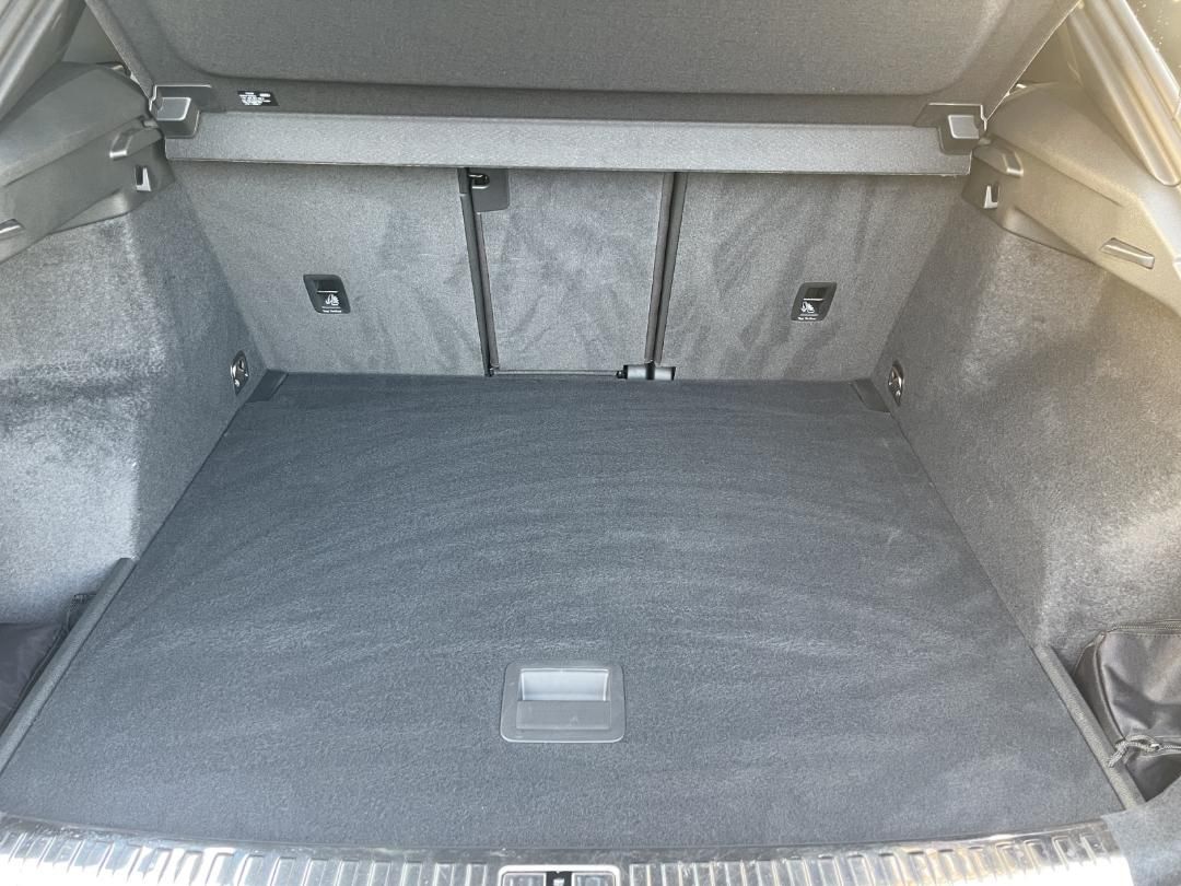 Fahrzeugabbildung Audi Q3 SUV S line Q3 35 TFSI S-tronic 2x AHK Pano So