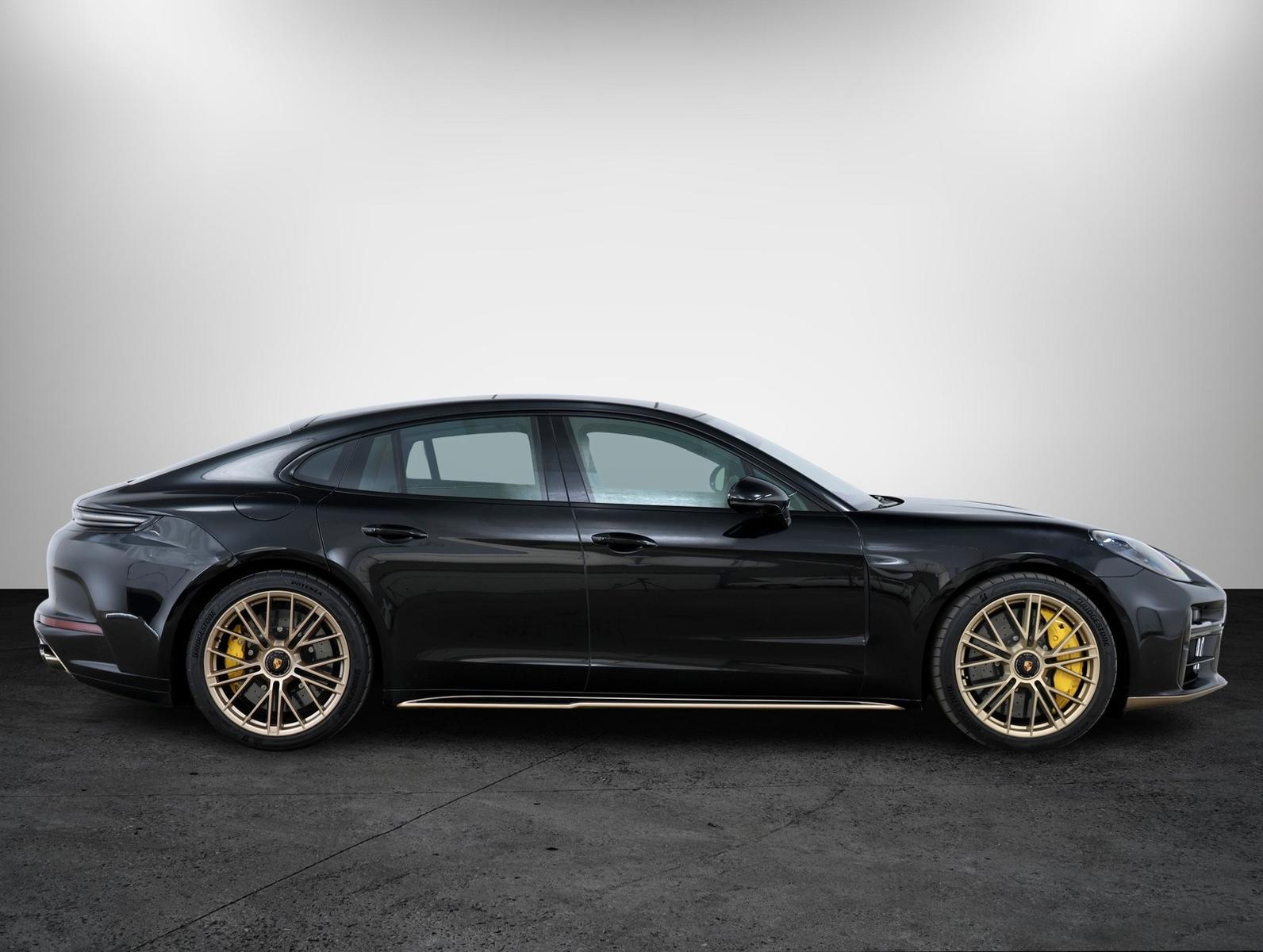Porsche Panamera GTS / 140 000€ netto!