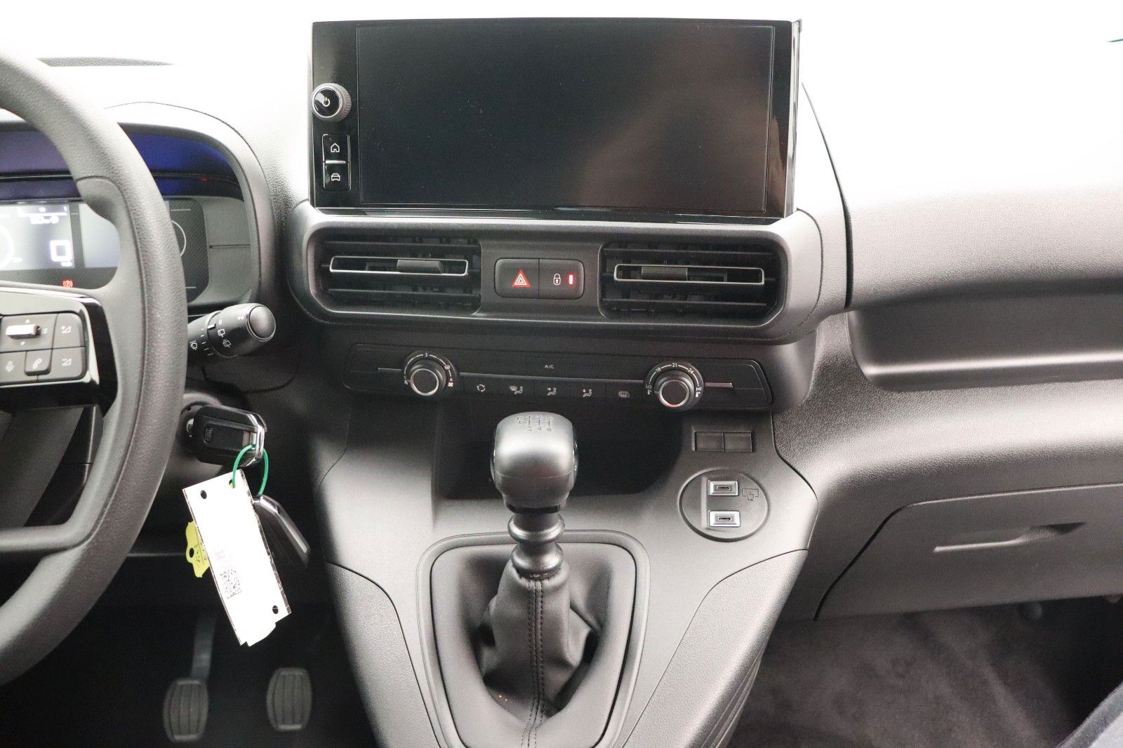Fahrzeugabbildung Fiat Doblo Serie 3 L2 Heavy KaWa 1.5 BlueHDi MT6