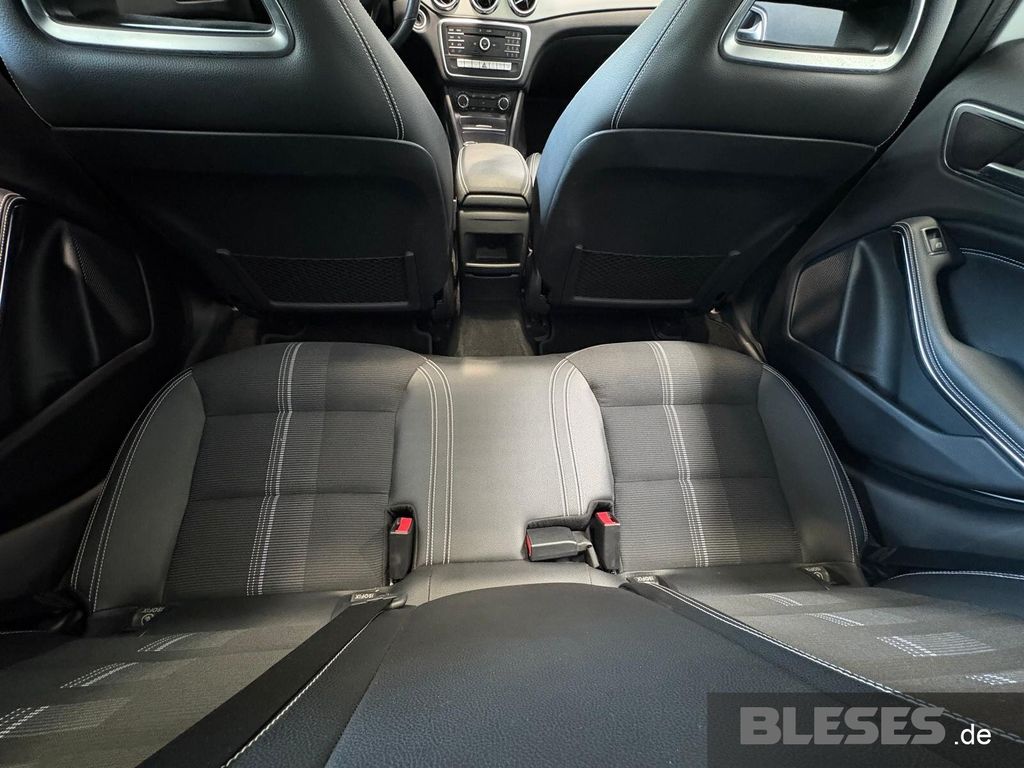 MERCEDES-BENZ GLA 200 – Bild 8