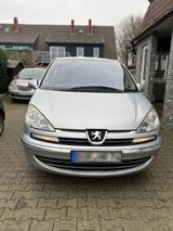 Peugeot 807 TUV 11-2025 - Peugeot 807 mit Diesel-Antrieb: Navigationssystem