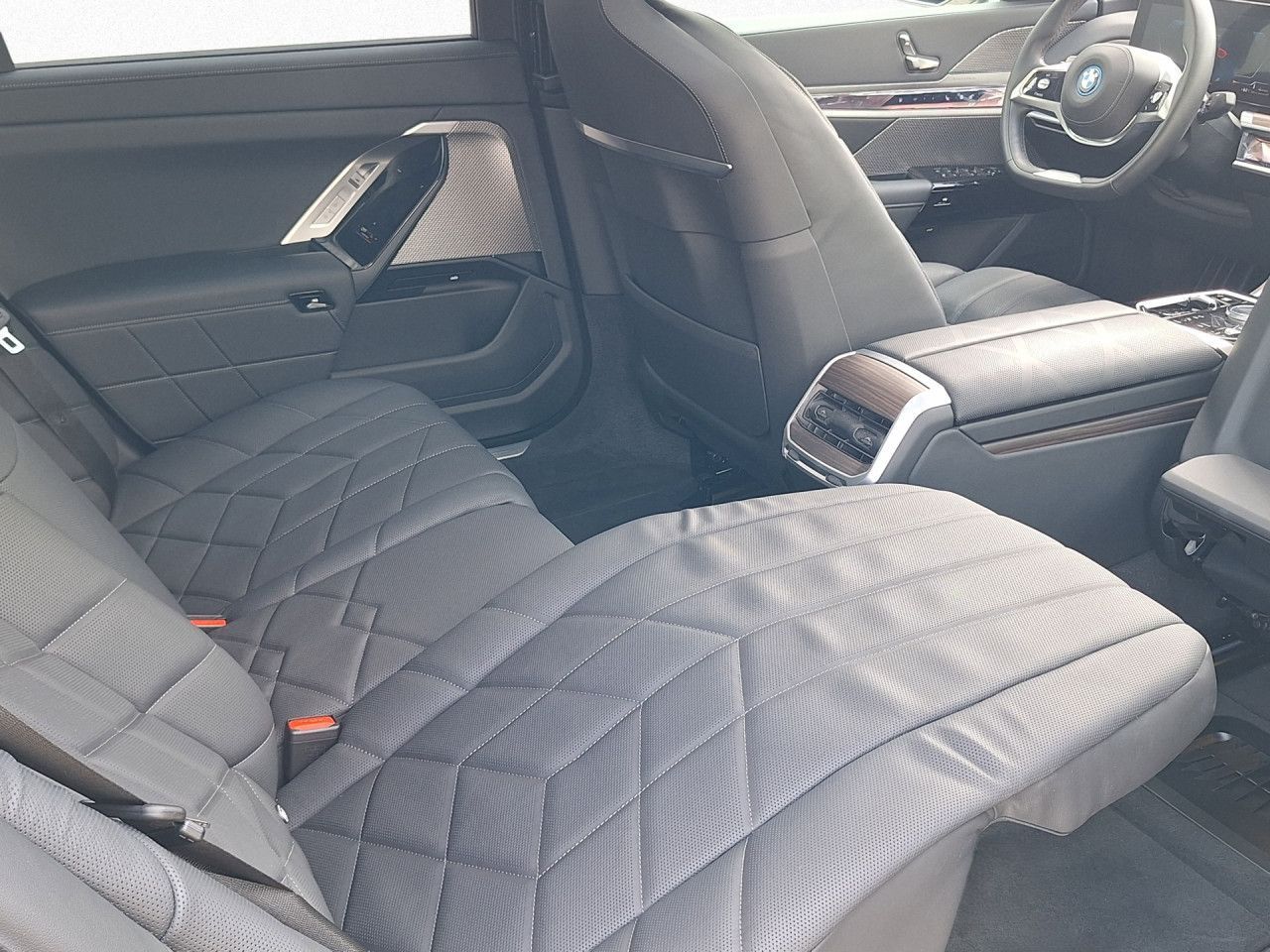 BMW 750 - Bild 14