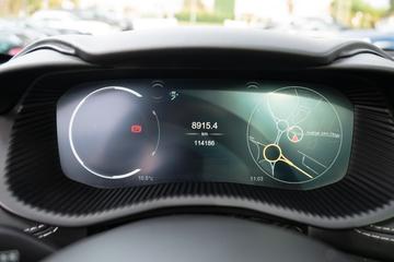 صورة مصغرة 26 لـ 2020 Aston Martin DBX