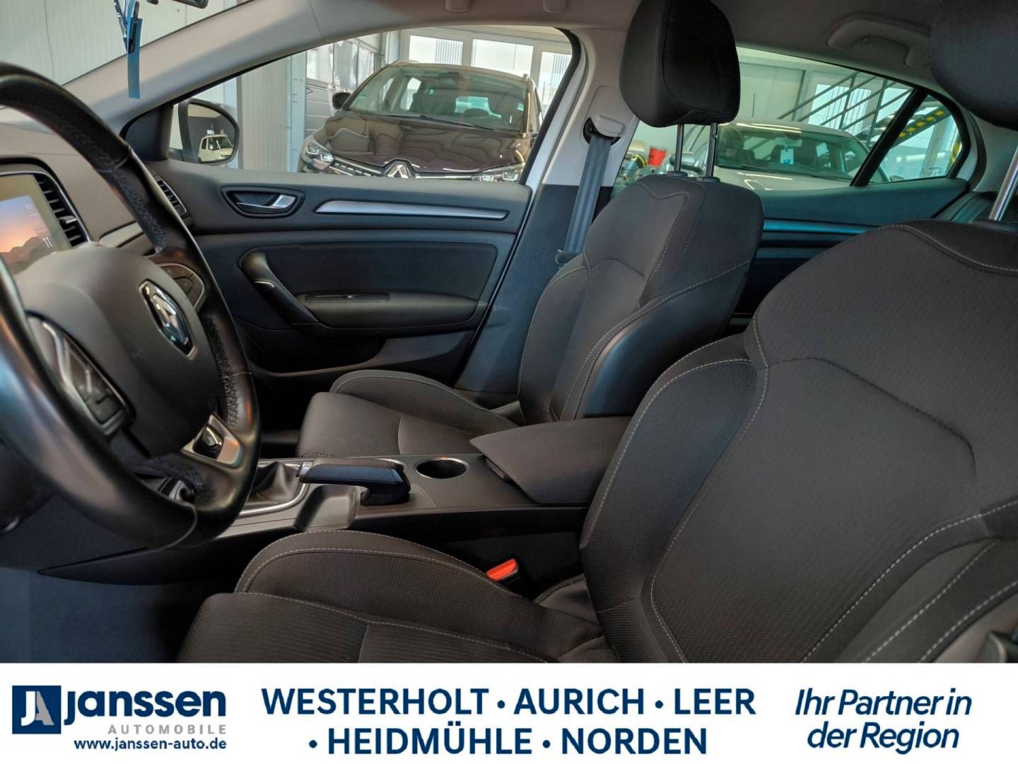 Fahrzeugabbildung Renault MEGANE  ZEN TCe 115 GPF