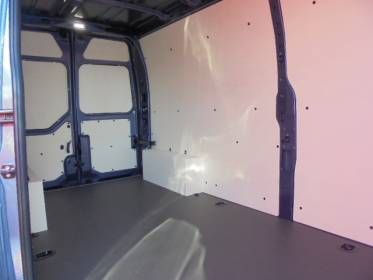Fahrzeugabbildung Renault MASTER Kastenwagen FWD Kasten L3H2 3,5t ENERGY d