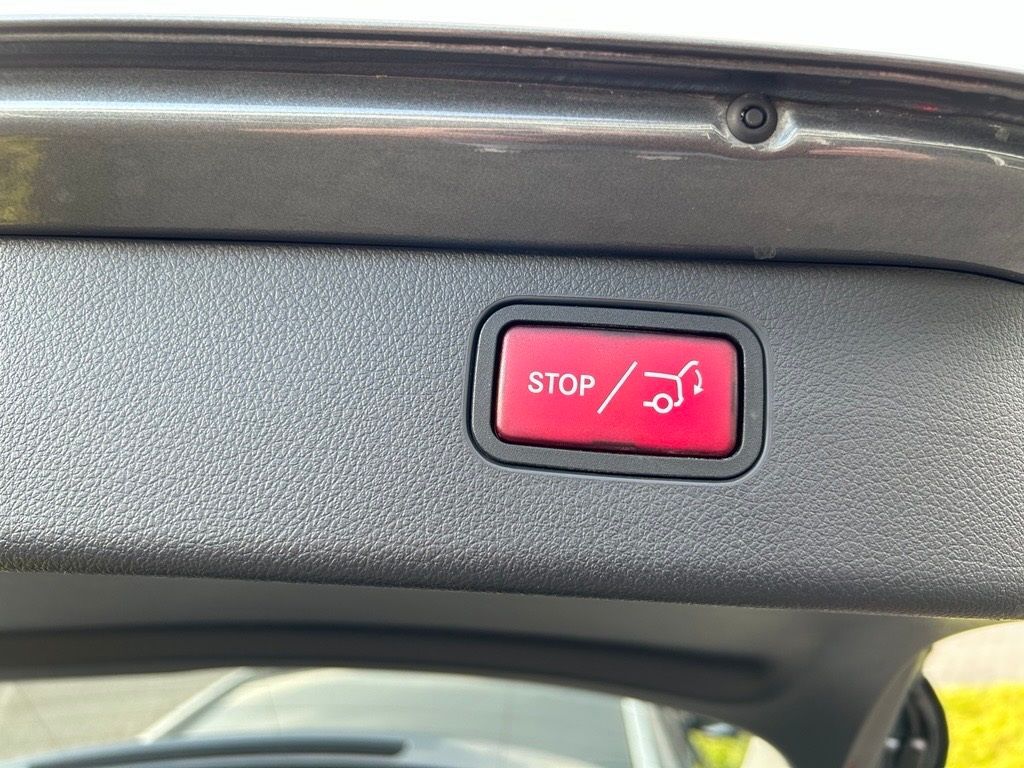 Fahrzeugabbildung Mercedes-Benz C 220 T d 4M AVANTG., Standh., Memory, LED, RFK