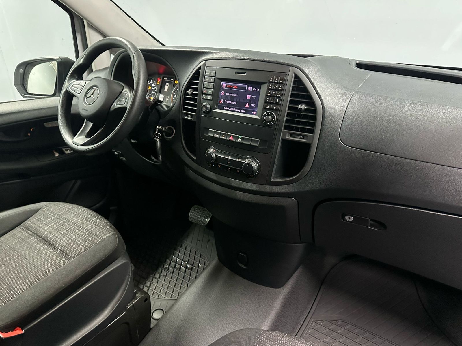 Fahrzeugabbildung Mercedes-Benz VITO 114 CDI 4 Matic Automa. SORTIMO*NAVI*KLIMA*
