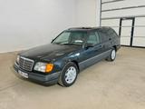 Mercedes-Benz E 280 