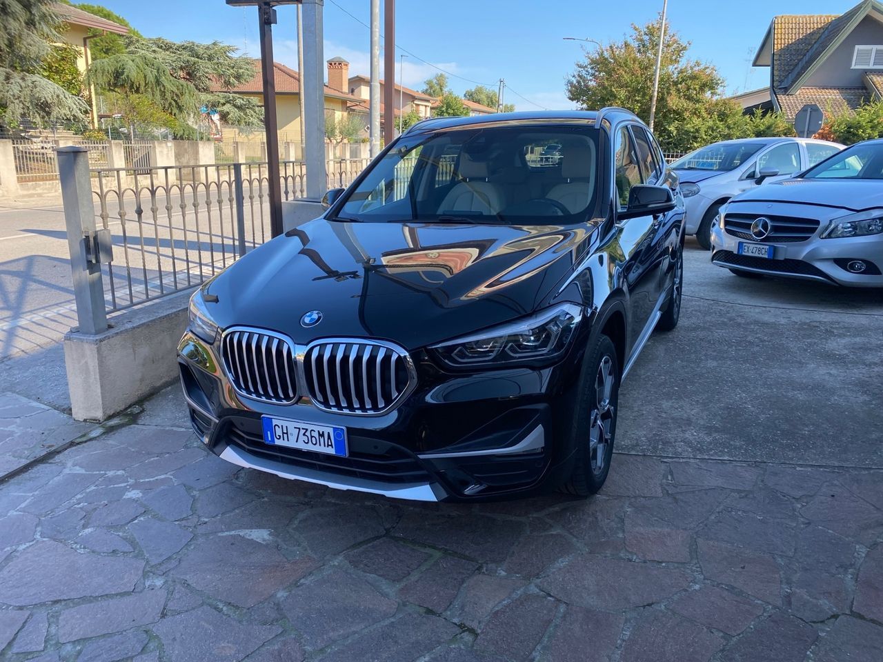 BMW Bmw X1 sDrive18d xLine Plus