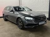 Mercedes-Benz E 300 de 4M T 9G-TRONIC Avantgarde / Distronic - gebrauchte Mercedes-Benz E 300 aus dem Jahr 2022