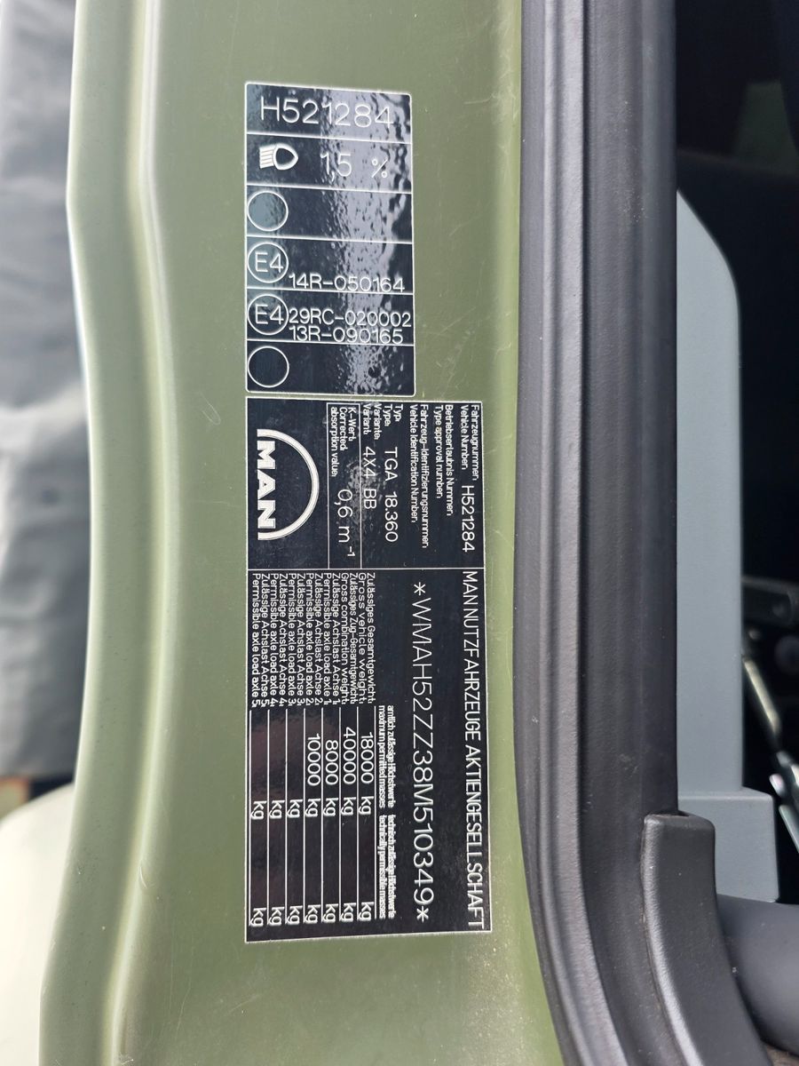 Fahrzeugabbildung MAN TGA 18.360 4x4 BB 3 Sitze Schalter Expedition