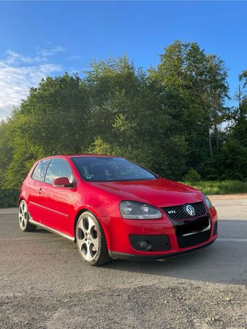 Volkswagen VW Golf GTI R32 Heck 225PS Schalter