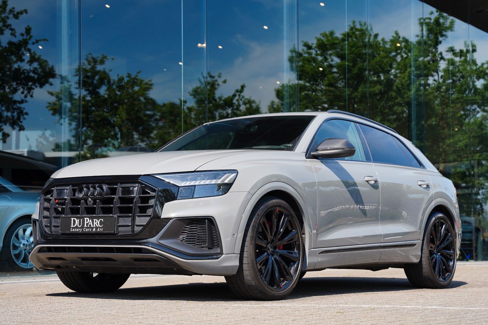 Audi SQ8 4.0 TFSI quattro competition plus