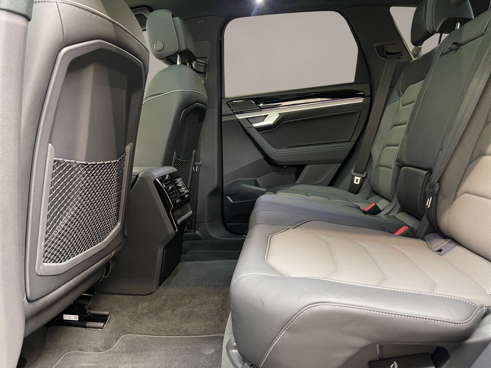 Volkswagen Touareg - Bild 16