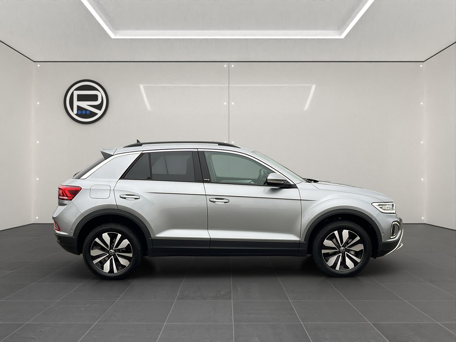 Volkswagen T-Roc 1.5 TSI MOVE DSG foto 4