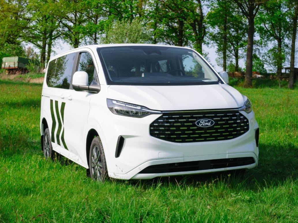Ford vanexxt Tourneo Custom Titanium