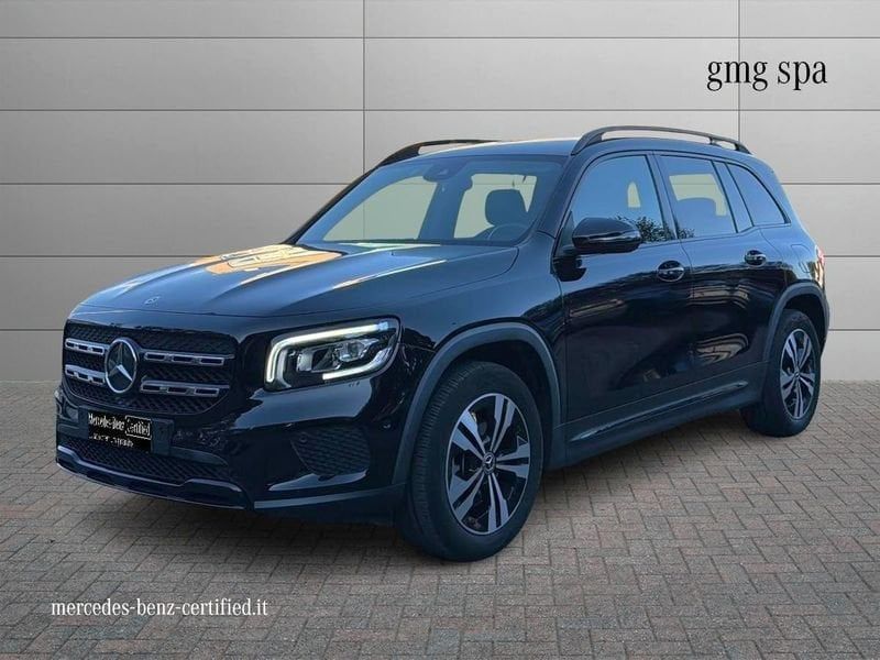 Image of Mercedes-Benz GLB 200