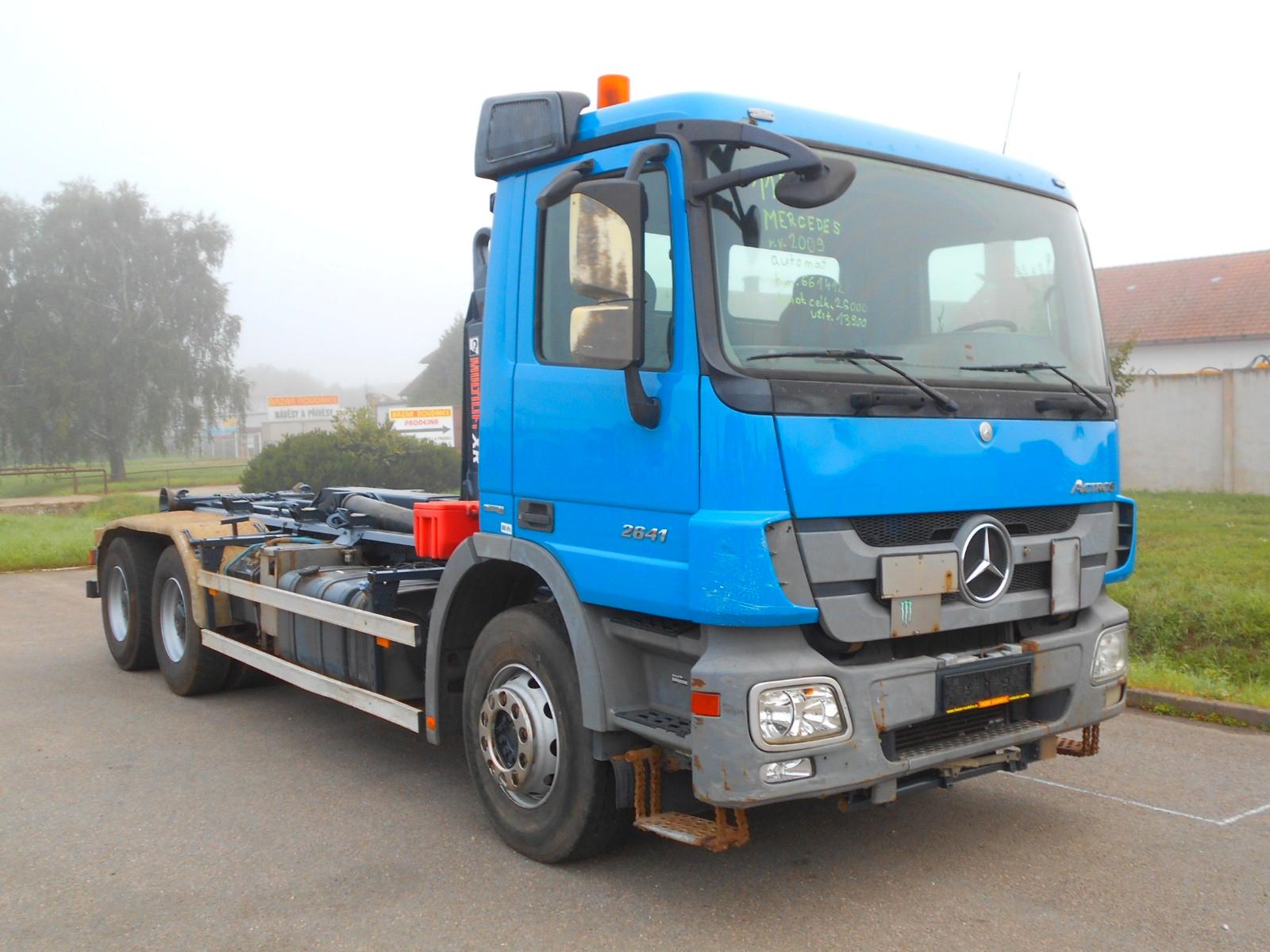 Mercedes-Benz Actros 2/3 6-Zyl. 3-Achser BM 930/4 2641   OM 50