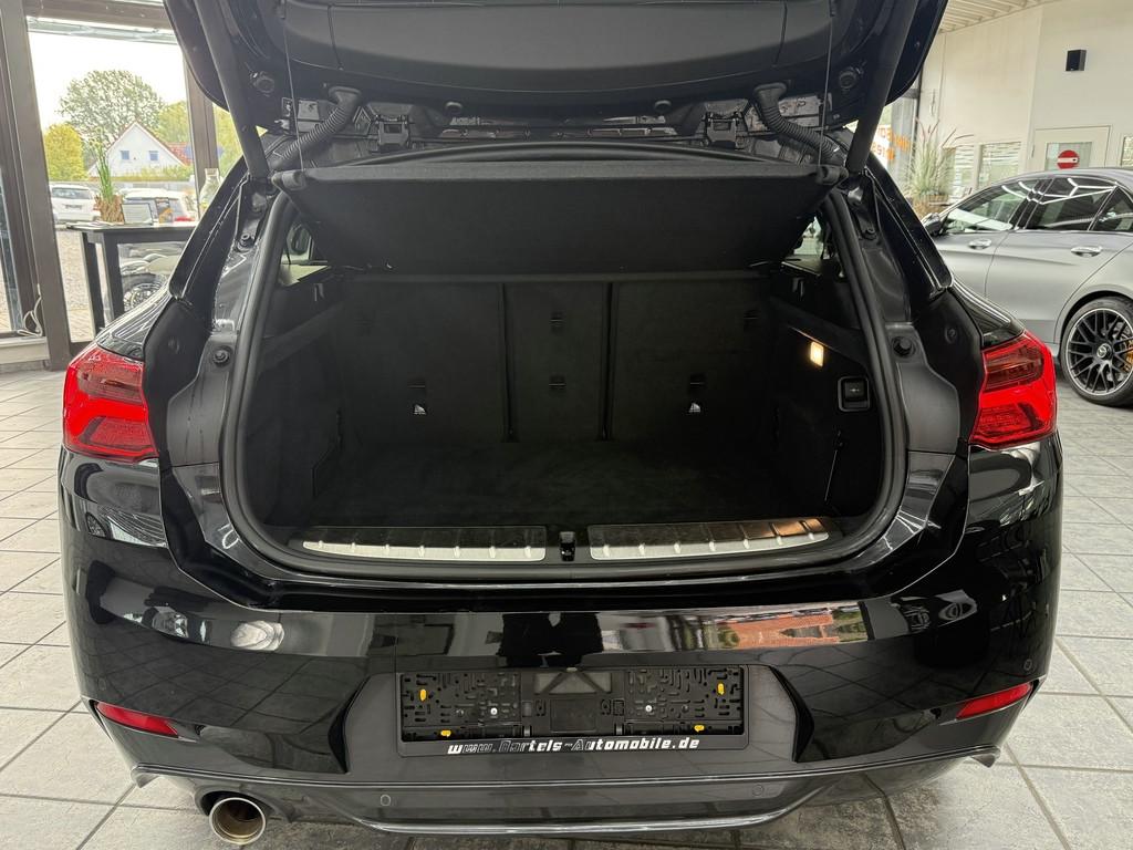 BMW X2 18iA sDrive M Sport, LED, Pano, HUD, Kamera