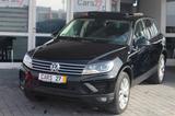 Volkswagen Touareg V6 TDI 4Mot. Pano Leder Navi 1.Hand - VW Gebrauchtwagen von 2015