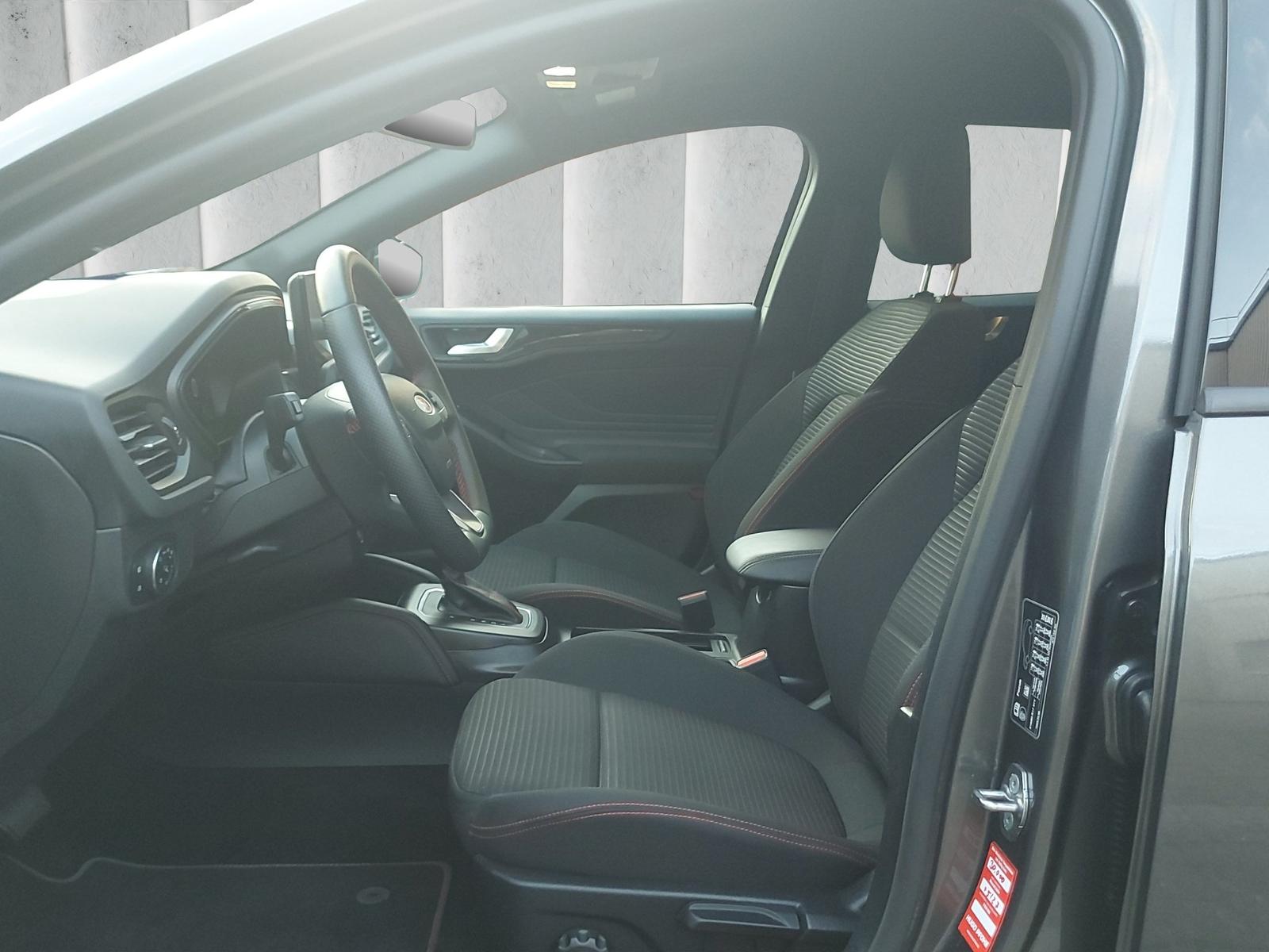 Ford Focus ST-Line X Turnier Aut.*AHK*ACC*HUD*KAM*NAV